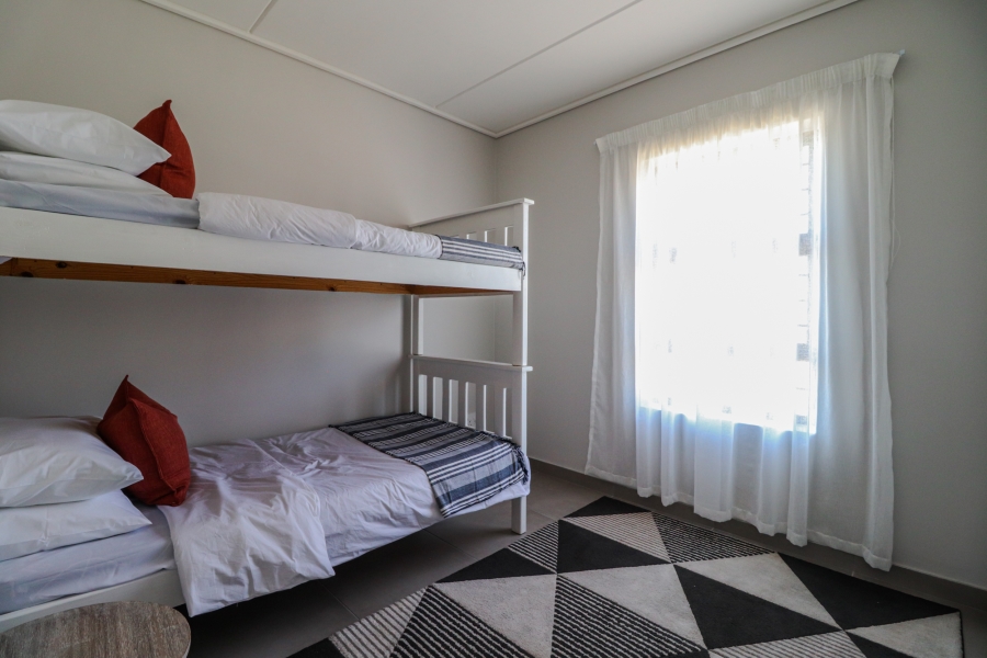 To Let 2 Bedroom Property for Rent in Langeberg Heights Western Cape